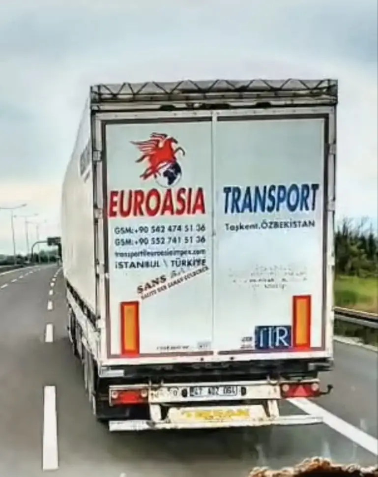 Euroasia Transport çekici ve dorse, karayolu lojistiği